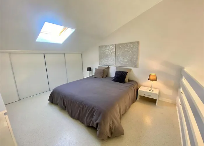 Duplex Quartier De La Chaume - 5 Pers Apartment *