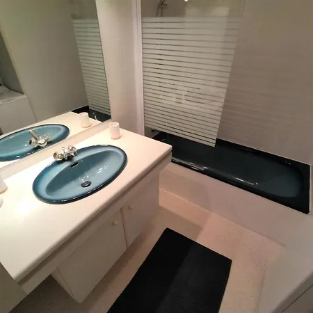 Duplex Quartier De La Chaume - 5 Pers *