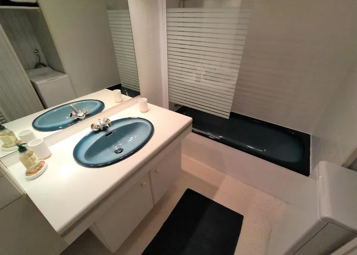 Duplex Quartier De La Chaume - 5 Pers *